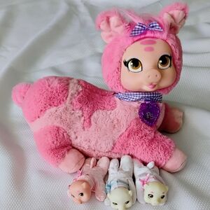 Piggy Surprise! Piper The Momma Pig With 3 Little Piglets Hidden In Her Tummy 🐷